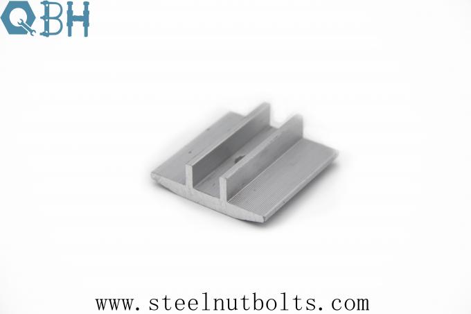 Anodizing Aluminum 6005-T5 SS 304 Middle Clamp For Photovoltaic Field 5